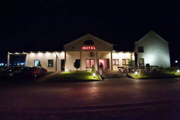 Фотографии Гостевой дом Restauracja Hotel Graal г. Targowisko (Польша) №3 Фото Гостевой дом Restauracja Hotel Graal г. Targowisko 3